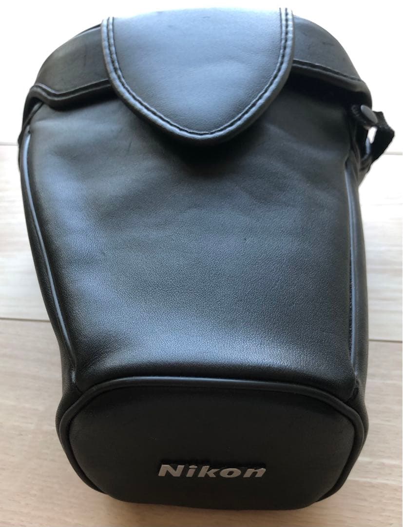 Nikon D80デジタル一眼レフ+55-300mmレンズ+スピードライト