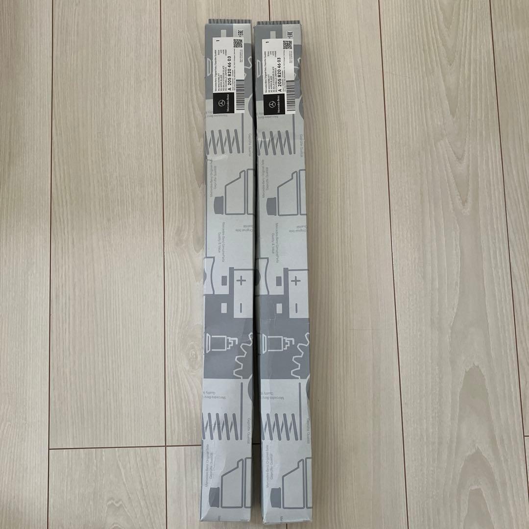 Mercedes-Benz ワイパーブレード A 205 820 4603