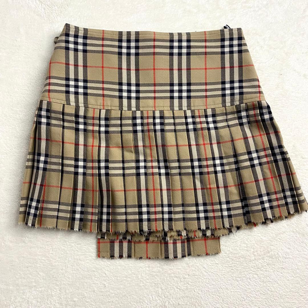 【未使用☆即売】バーバリー ノバチェック スカート プリーツ ベルト 現行 XS