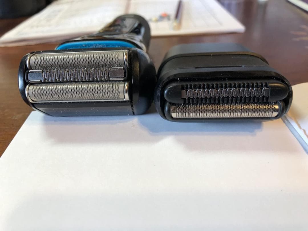 ブラウン モバイルシェーバー Braun mini 電動 髭剃り メン_corg