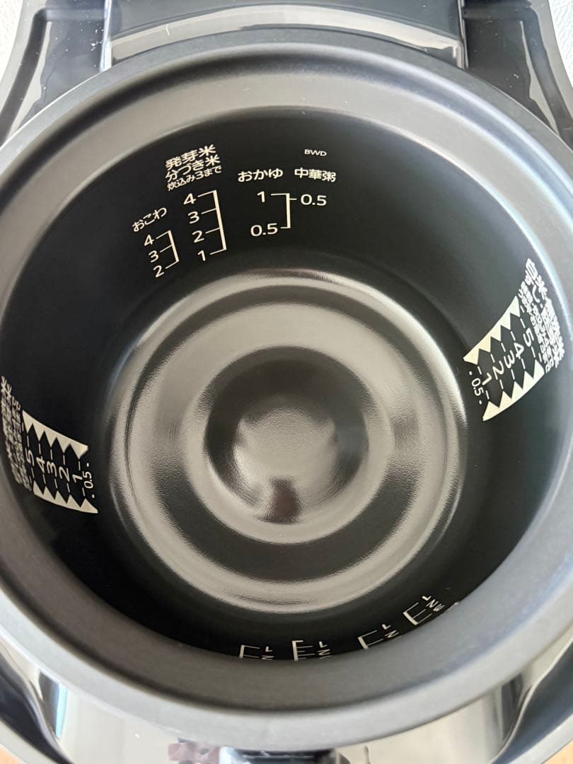 MITSUBISHI NJ-BW10F-B 本炭釜 紬