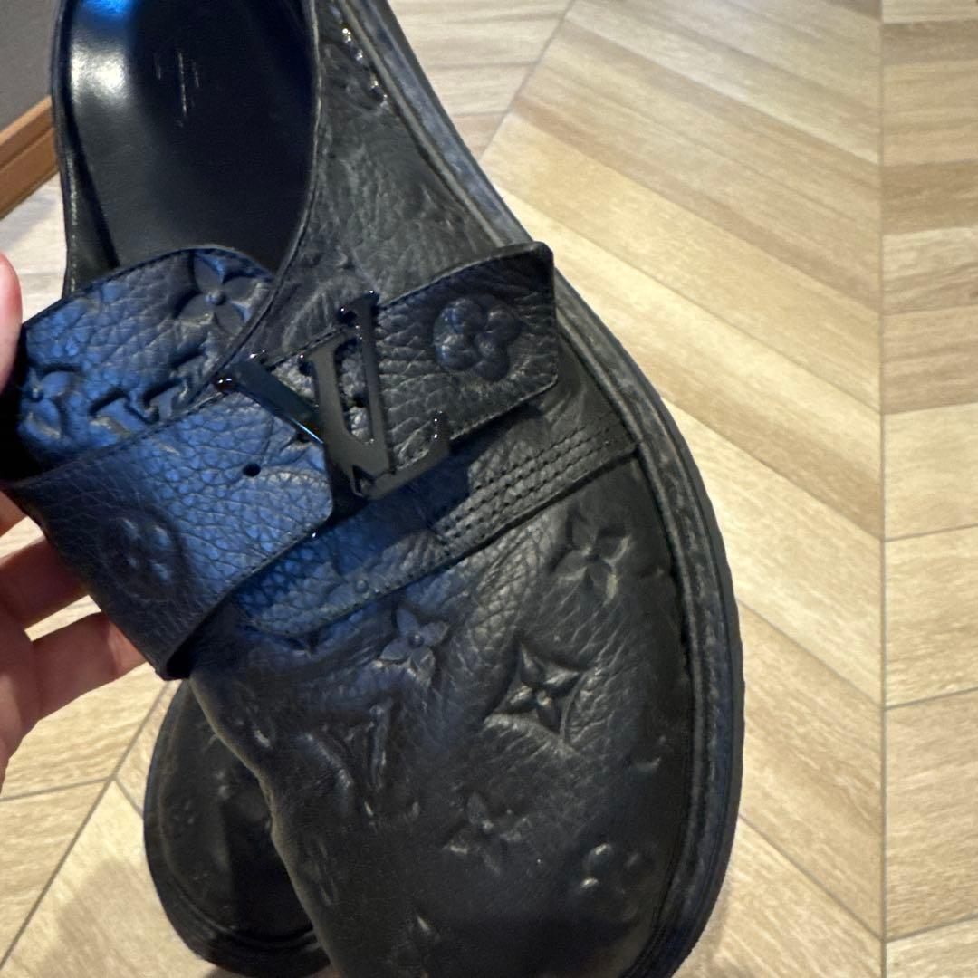 Louis Vuitton ブラック スリッポンサンダル