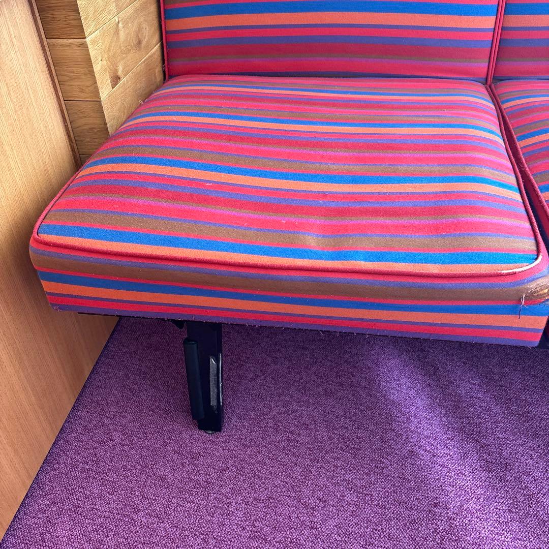 G*8様 2人掛けソファ dwarf 製 イームズ eames 無印良品 ハーマ