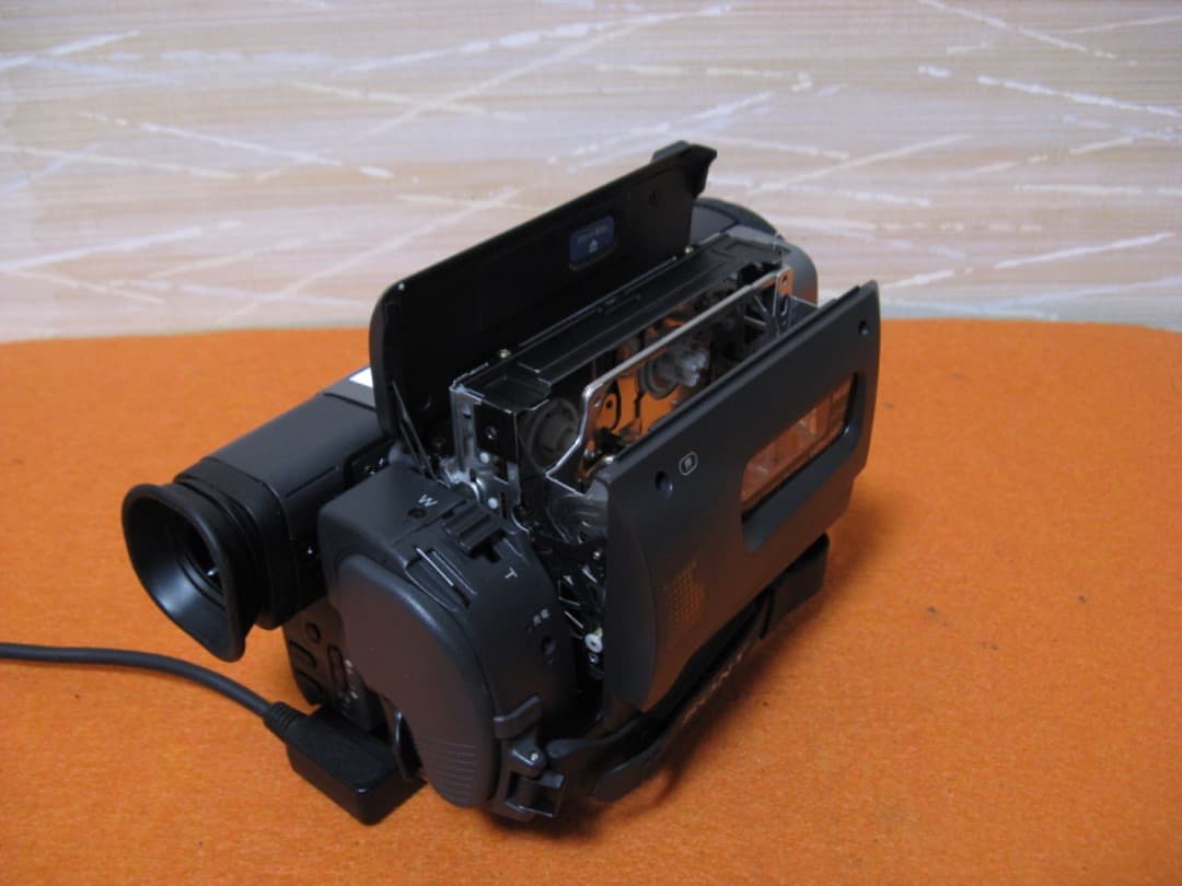 動作OK❗️SONYのHi8/8ミリビデオカメラCCD-TR3000/フルセット