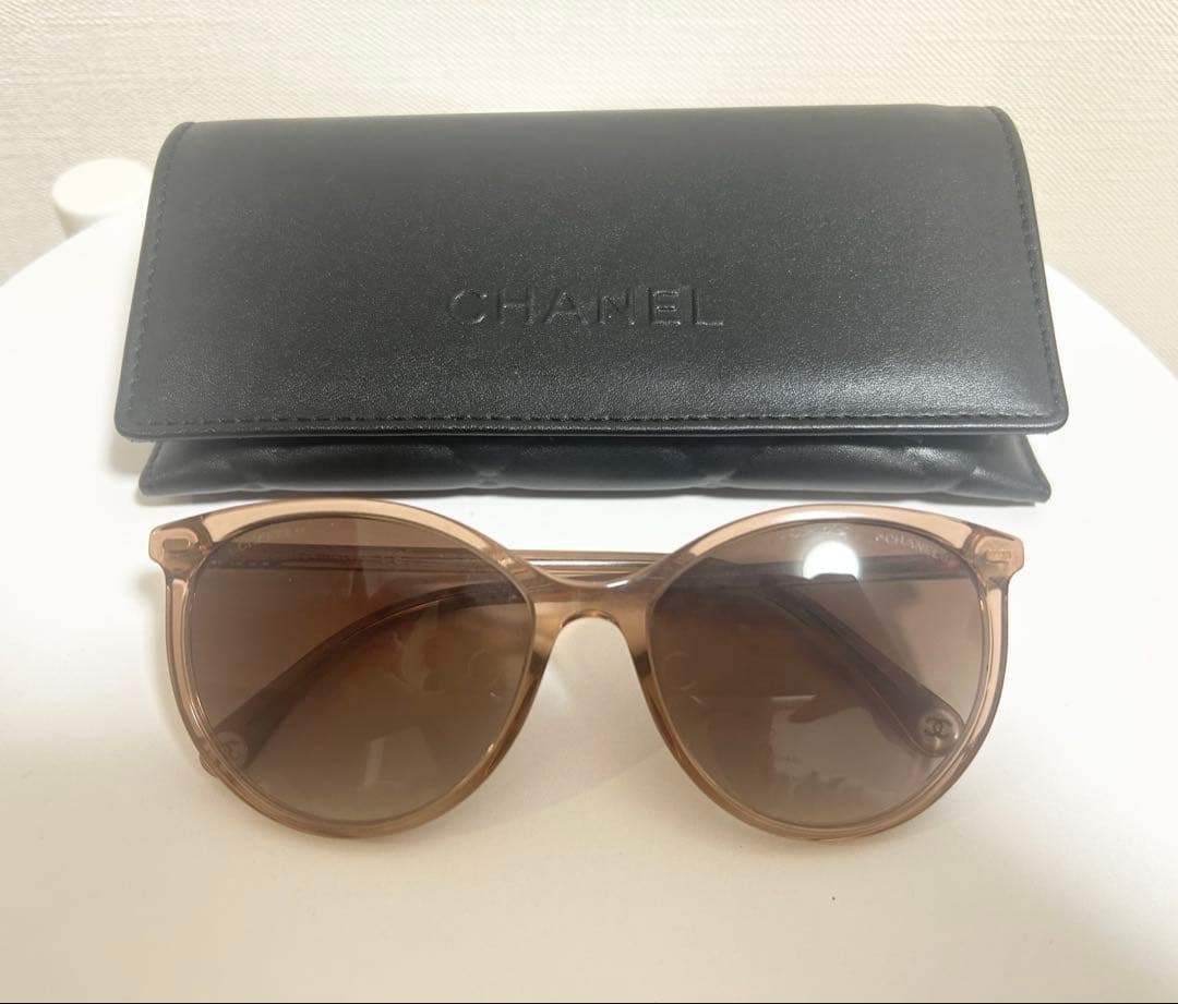 CHANEL サングラス　ケース付