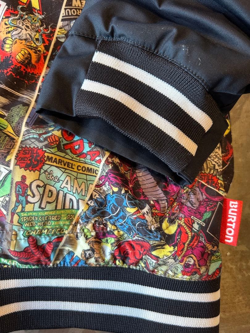 BURTON MARVEL 子ども用スノーボードウェア
