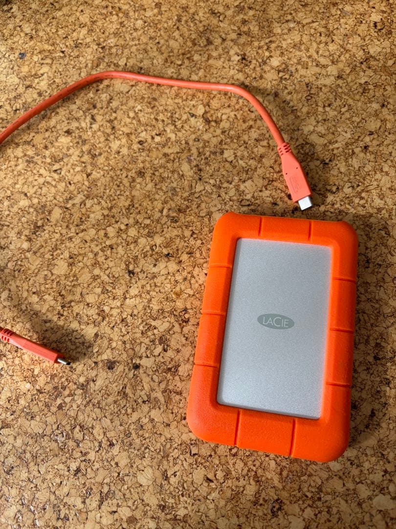 La Cie 1TB ハードディスク USB-C