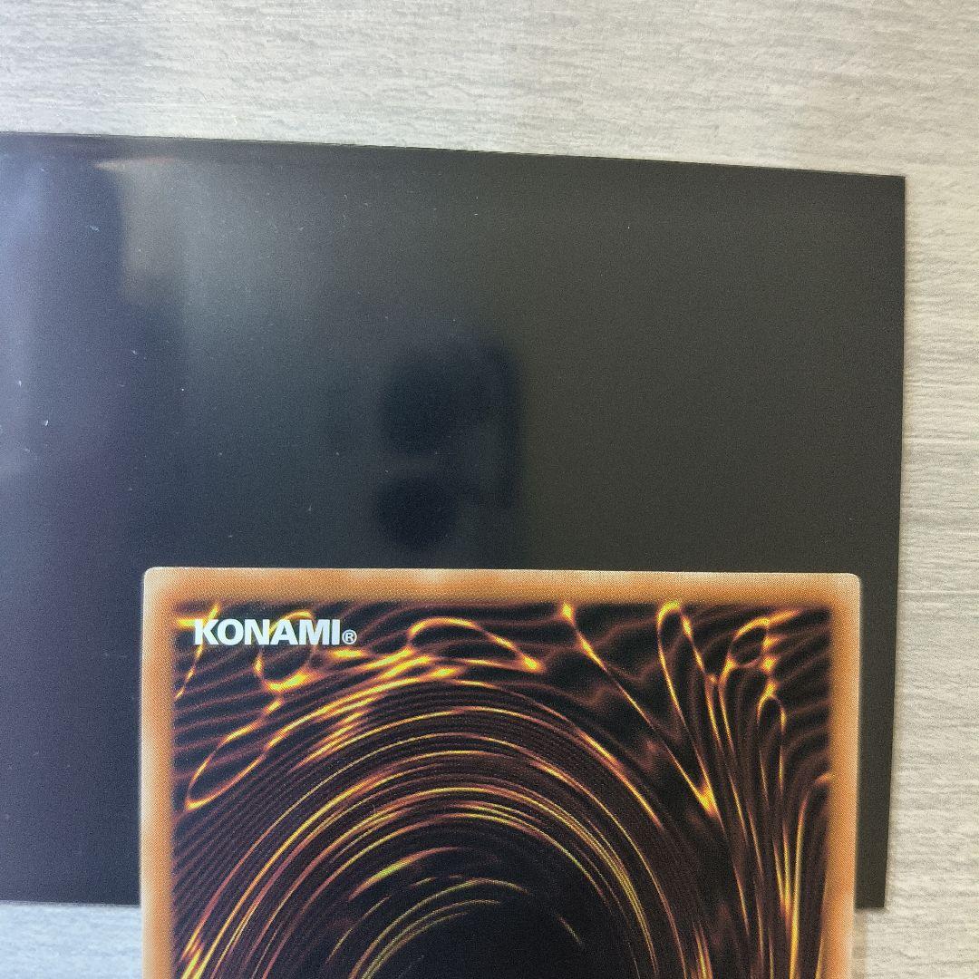 遊戯王 ブラック・マジシャン・ガール 25th クオシク アジア版