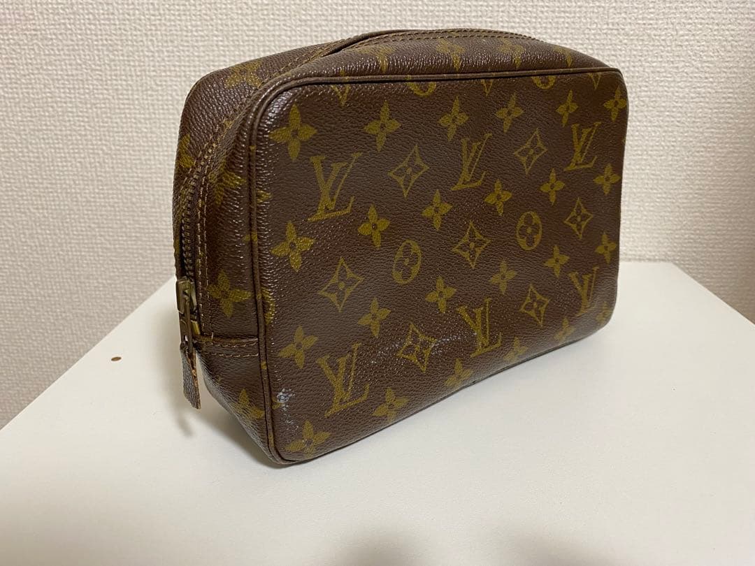ルイヴィトン 　トゥルース　トワレット