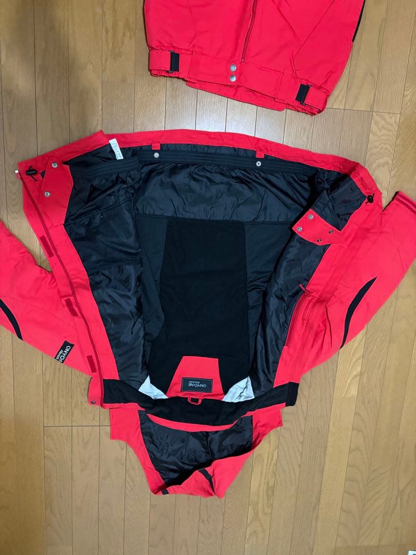 ONYOONE 赤 スキーウェア 男性用