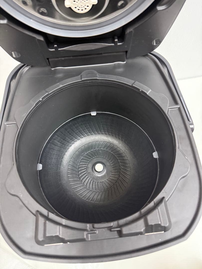 アイリスオーヤマ 圧力IHジャー炊飯器 RC-PD10-B 2024年製