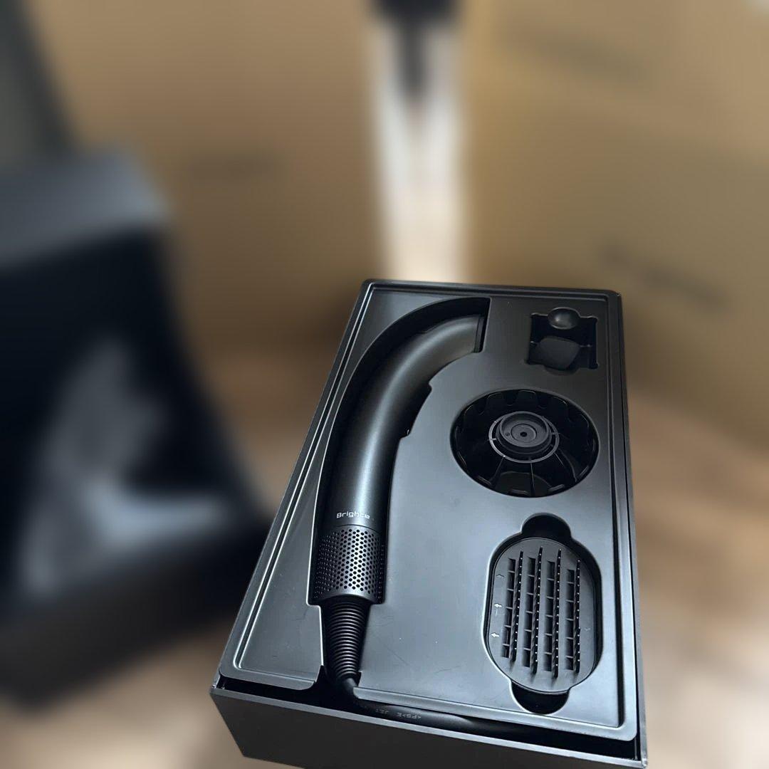 ブライトbrighte スタンド付　シャワードライヤー　ブラック