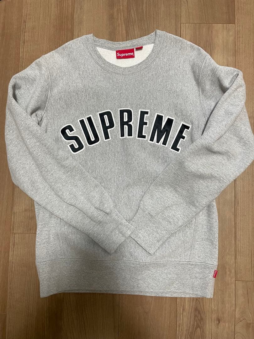シュプリーム　アーチロゴ　スウェット