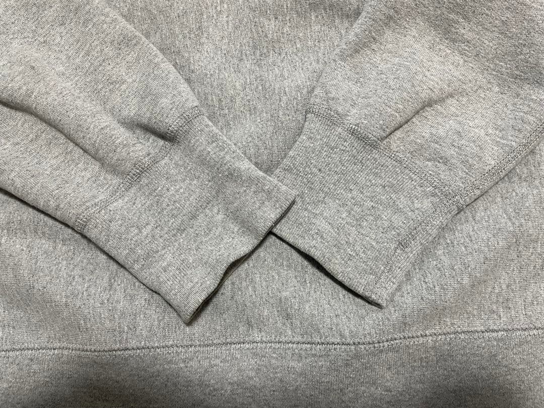 シュプリーム　アーチロゴ　スウェット