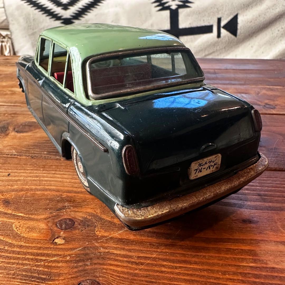 昭和レトロ　ブリキ おもちゃ　ダットサン　ブルーバード　希少