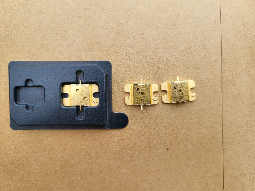 [高周波用 RF半導体] ×３個　70 7785-4F XZ