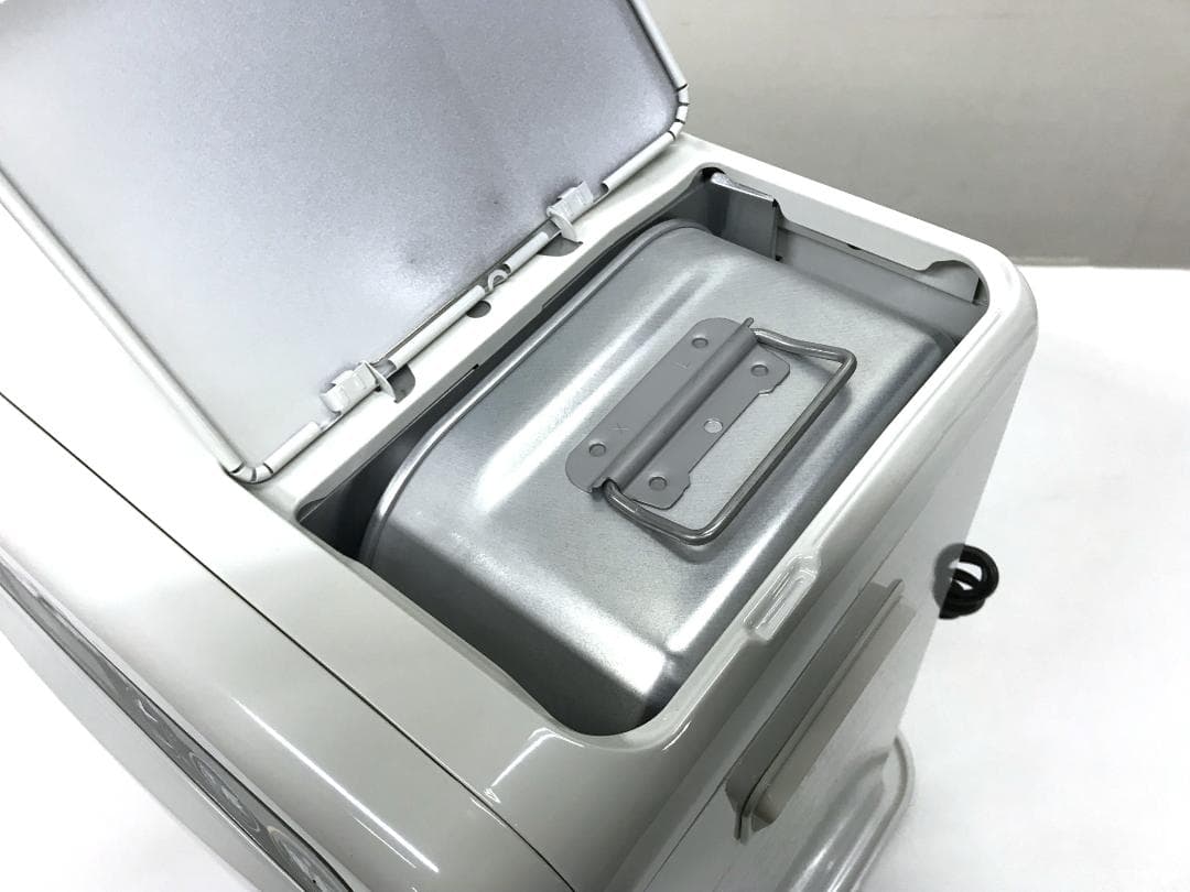 コロナ　石油ファンヒーター　FH-G3224Y　2024年美品