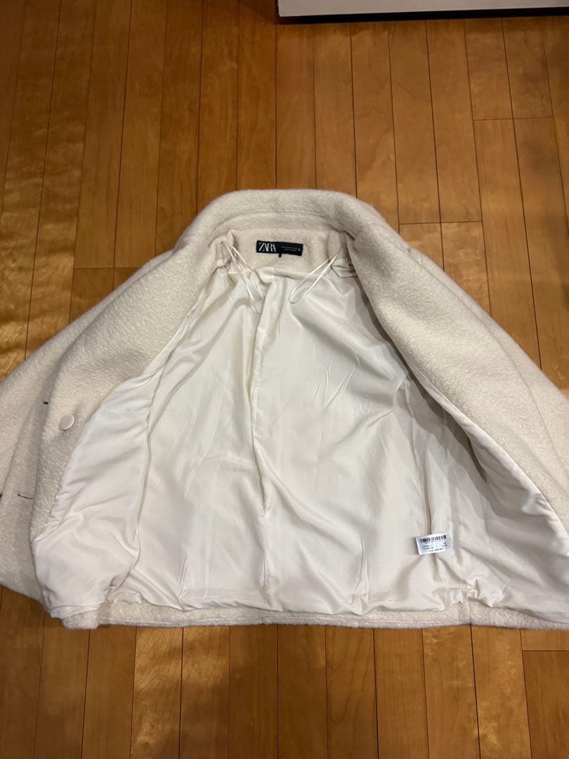 新品未使用　ZARA セミロング丈　ブークレコート　XS
