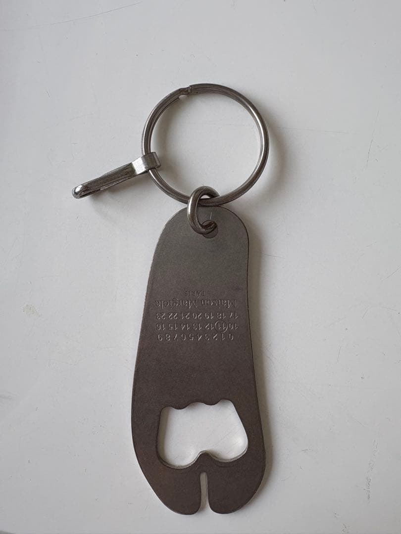 【3000円off】Maison Margiela キーリング　ボトルオープナー