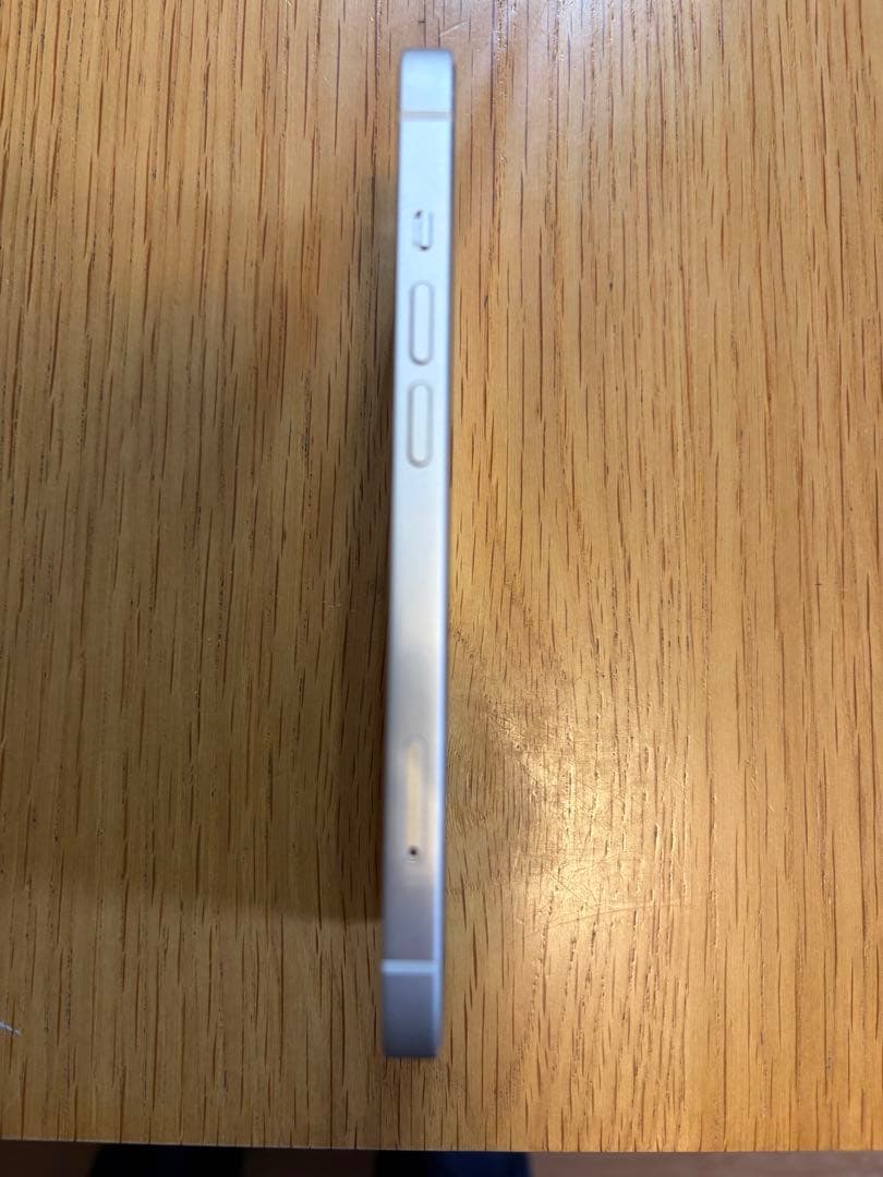 iPhone13 本体のみ