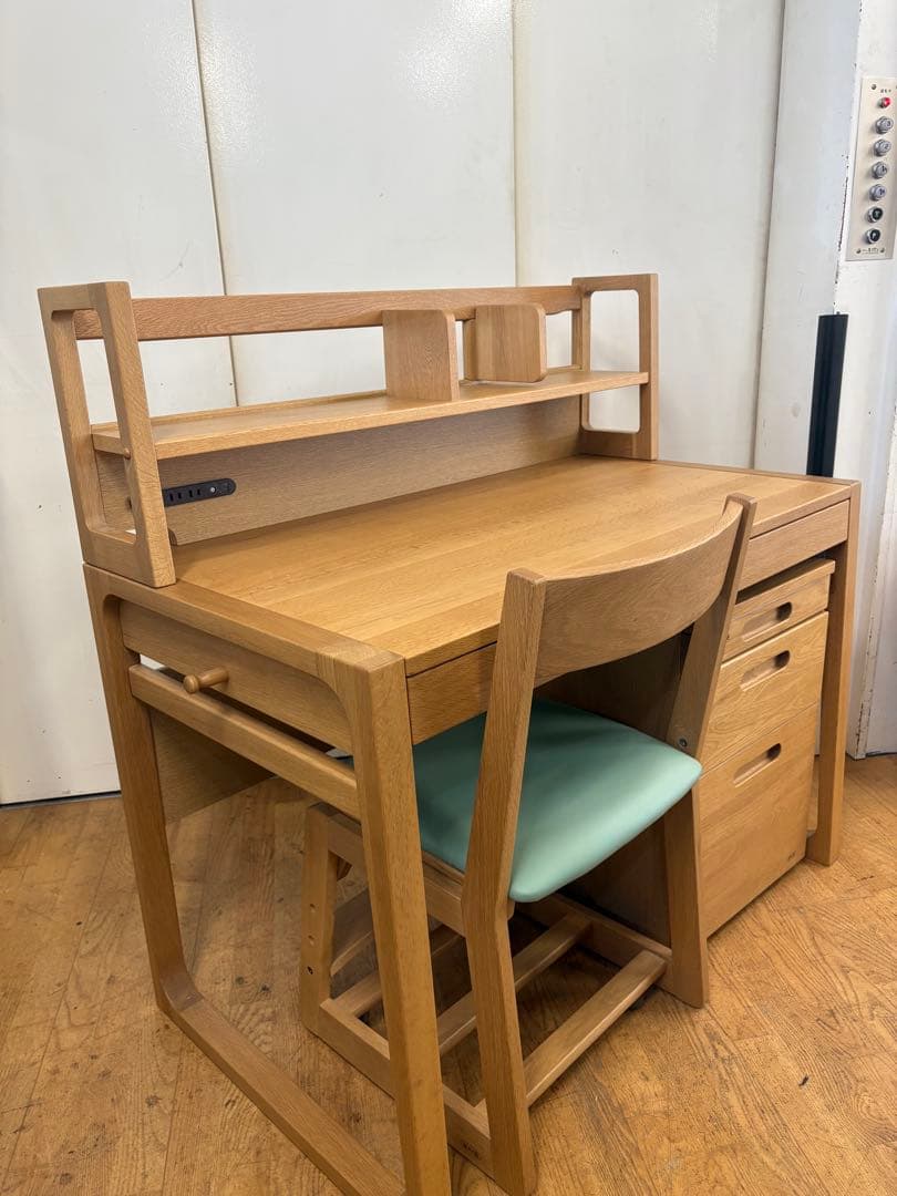 M132　浜本工芸　学習机　机のみ　幅1150ｍｍ