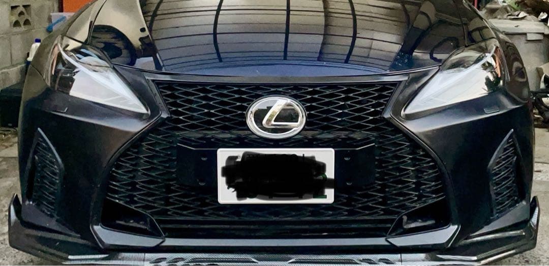 ラ*ム様 レクサスis（gse20）社外バンパー