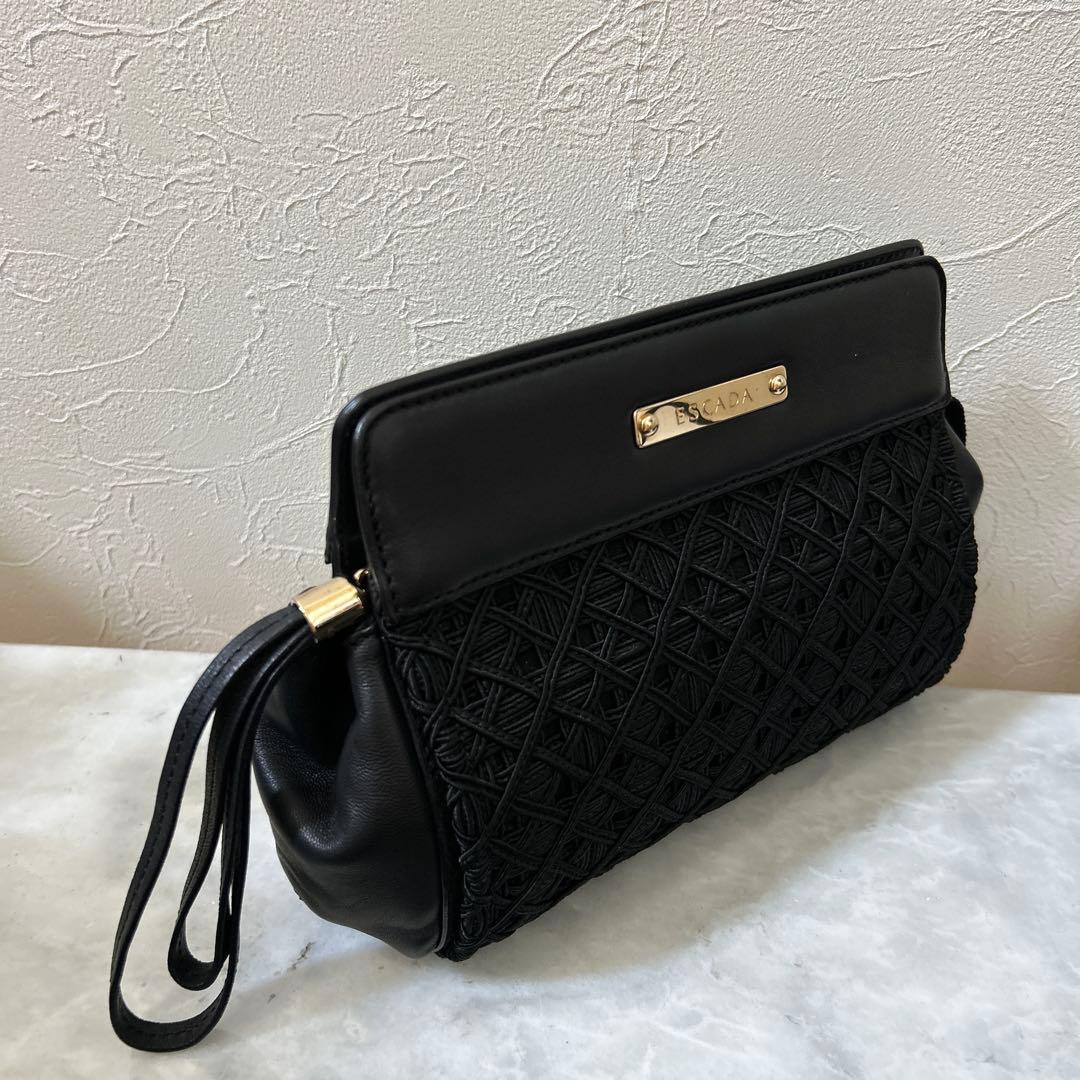 ESCADA エスカーダ　ブラック クラッチバッグ