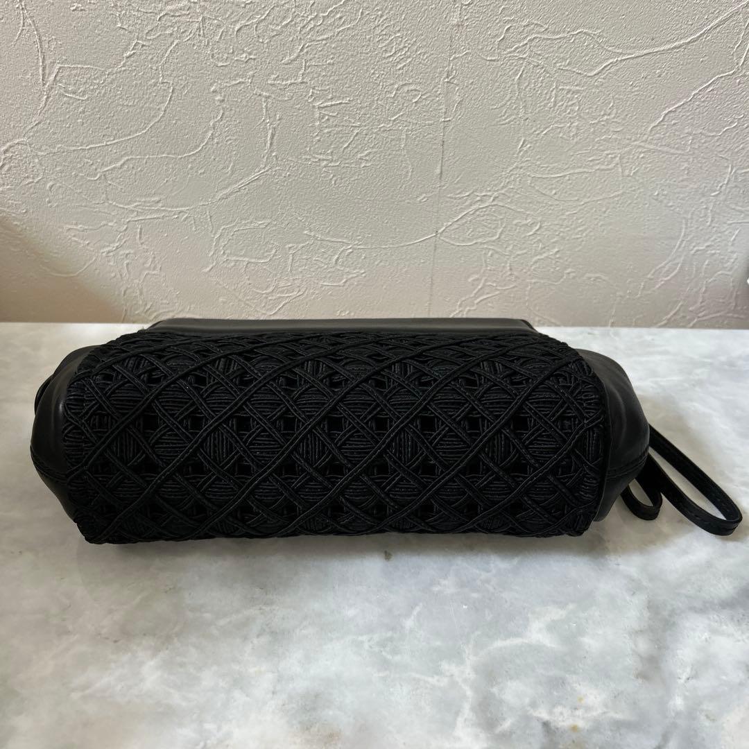 ESCADA エスカーダ　ブラック クラッチバッグ