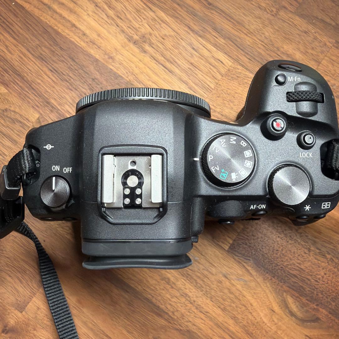 Canon EOS R6 フルサイズデジタルミラーレス一眼ボディ