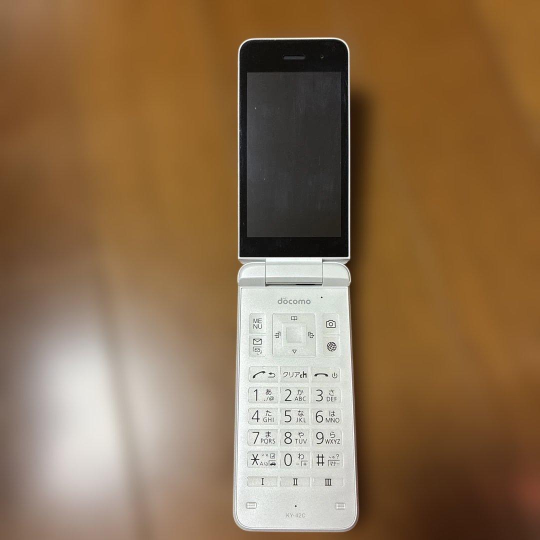 あきこ　DIGNO KY-42C　ガラホ