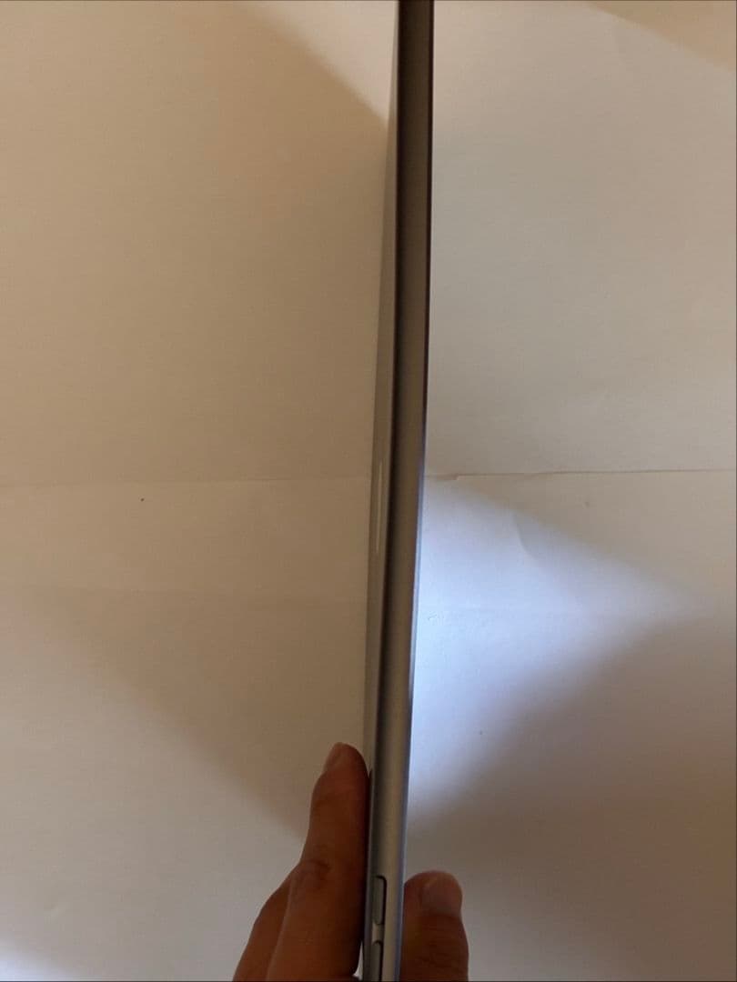 Apple　iPad8世代　スペースグレイ　32GB 　本体のみ