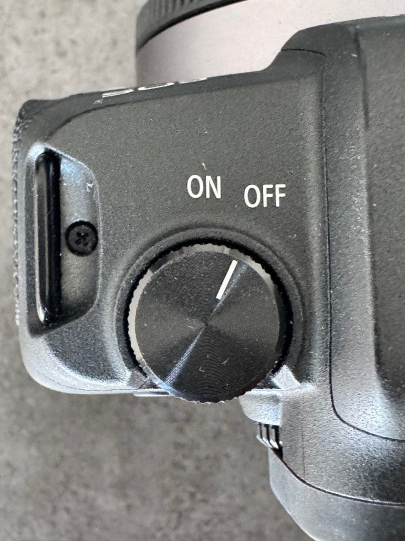 【美品】Canon EOS RP フルサイズ一眼 レンズ未使用 SD64GB付