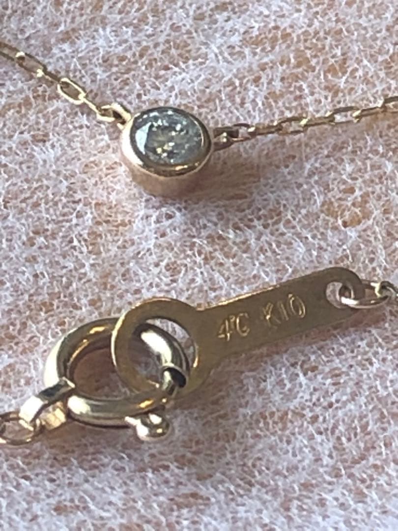 4°C ダイヤ　ネックレス