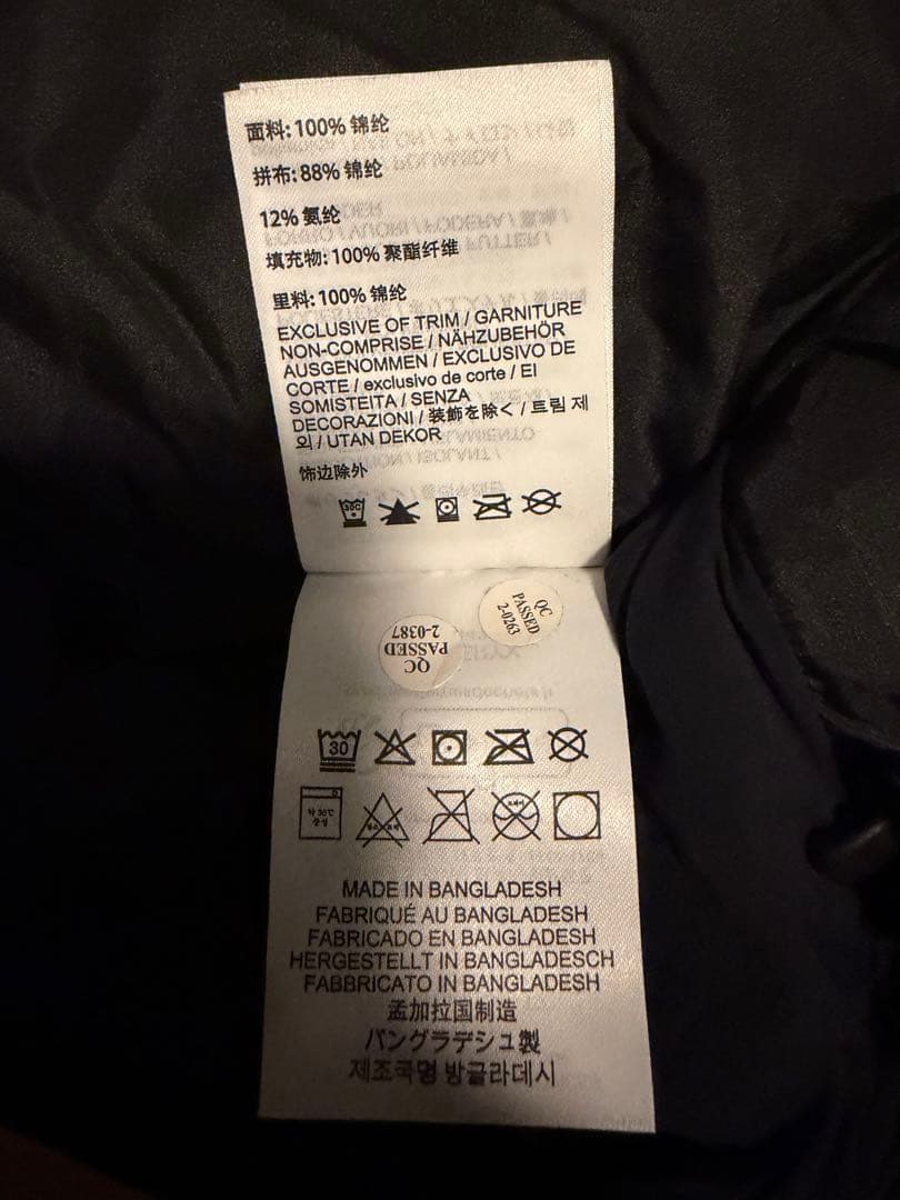 【極美品】ARC’TERYX Atom SV Hoody 黒 2025年 M