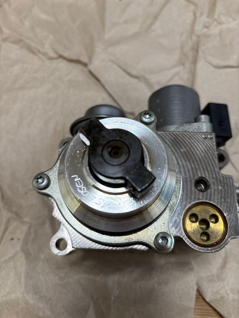 R56 後期 高圧ポンプ