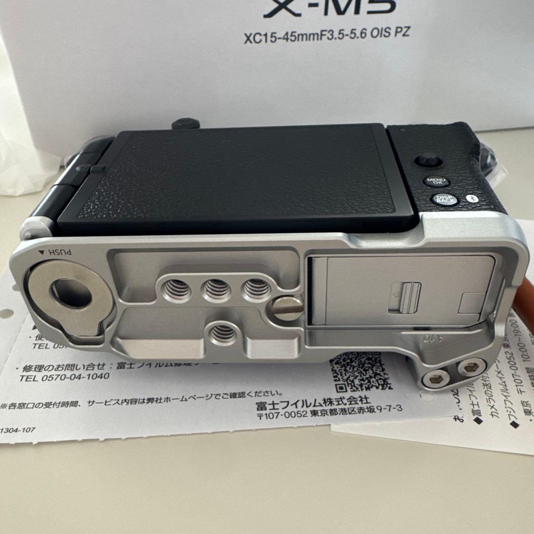 フジフィルムX-M5、フォクトレンダー27mmF2