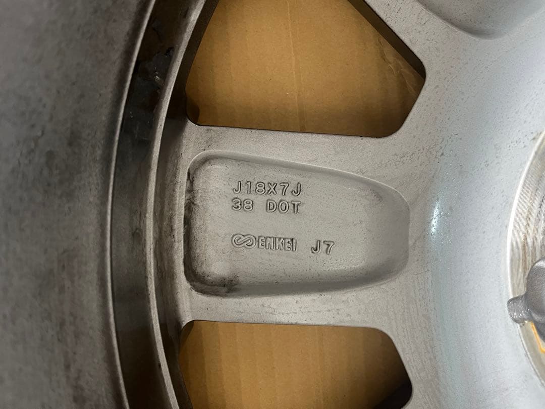 デリカd5 純正ホイール