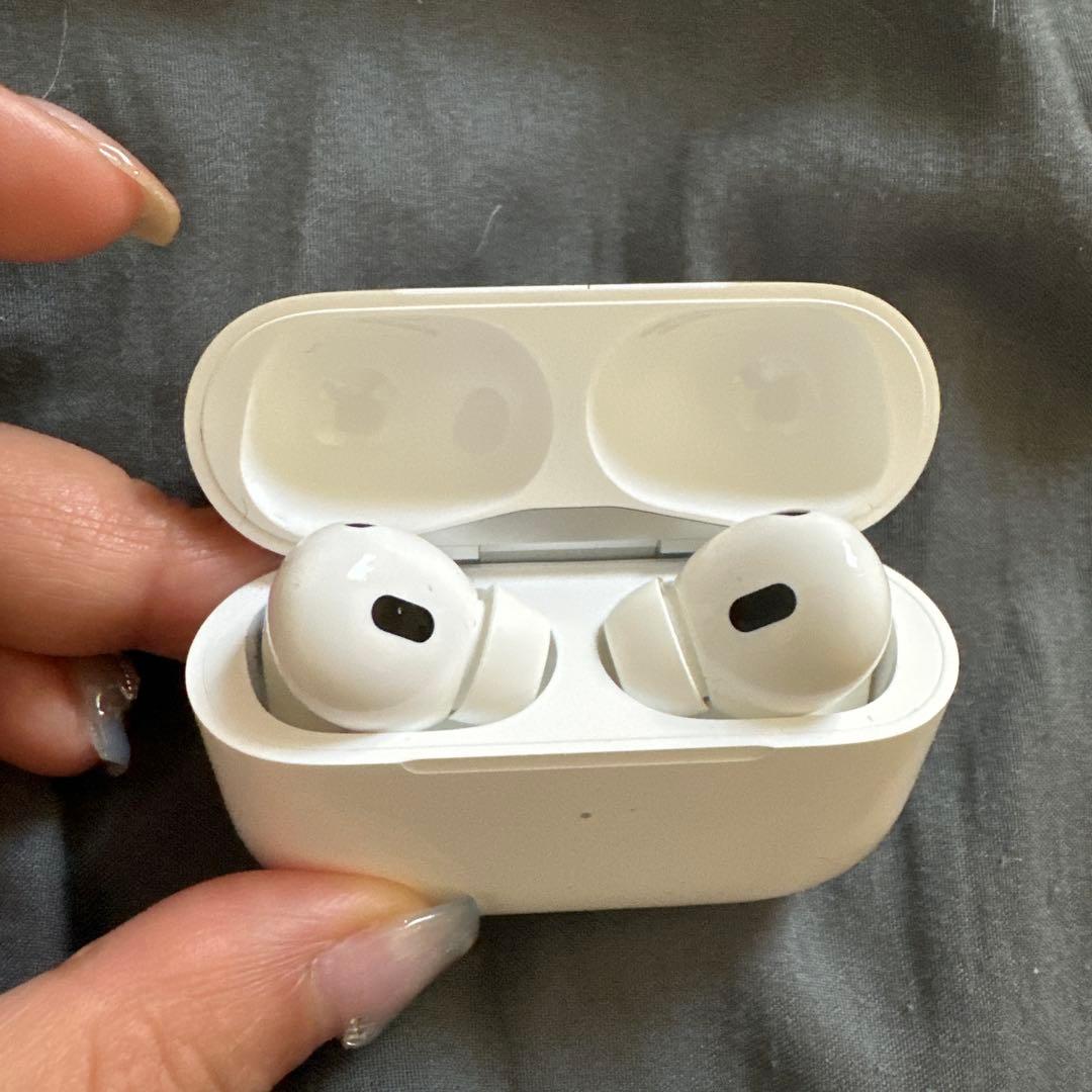 AirPods Pro (第2世代) ホワイト 本体