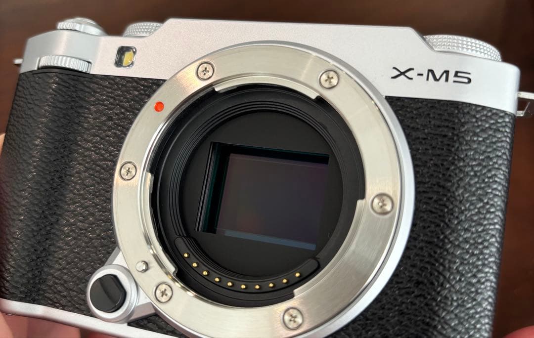 Fujifilm X-M5 ミラーレスカメラ 本体