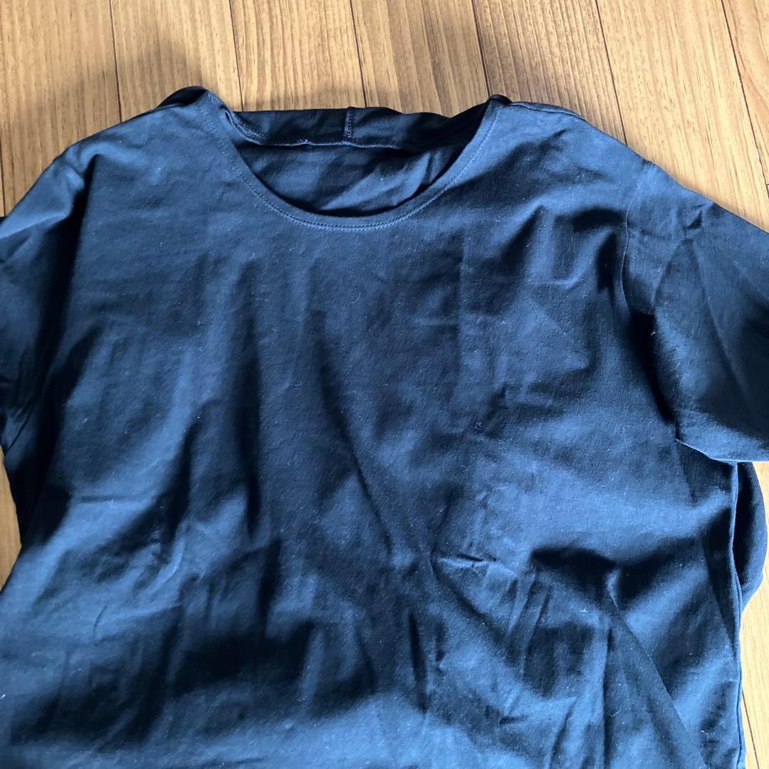 未使用　ヤッコマリカルド❣️黒の変形襟付き長袖チュニック