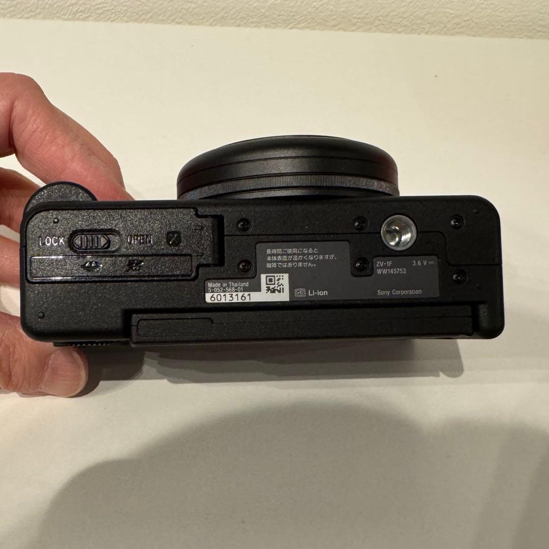 【付属品多数】SONY ZV-1F 予備バッテリー2個＋ ケース付き|美品