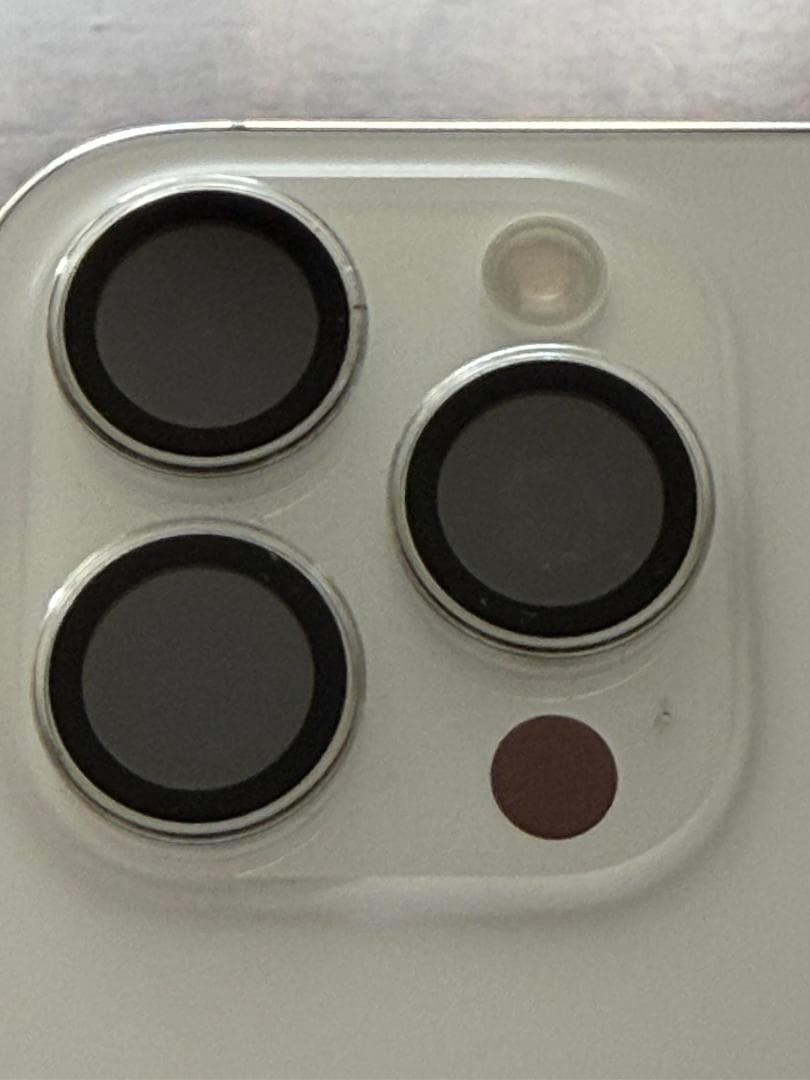 【超美品】iPhone16pro 白128G SIMフリー バッテリー99%