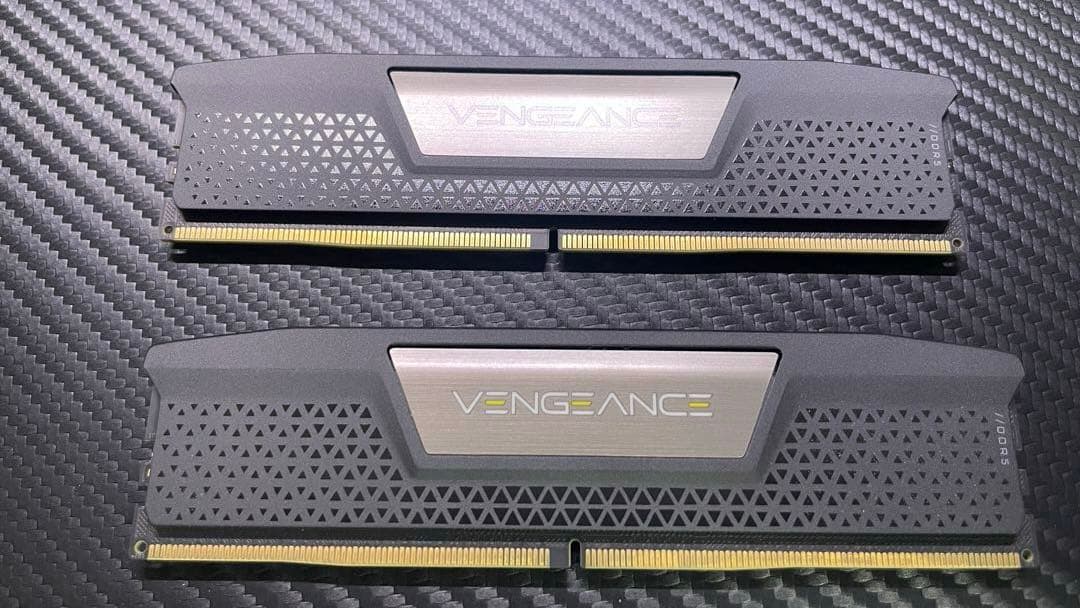 CORSAIR DDR5-6400MHz 32GB ブラック [16GB×2枚]