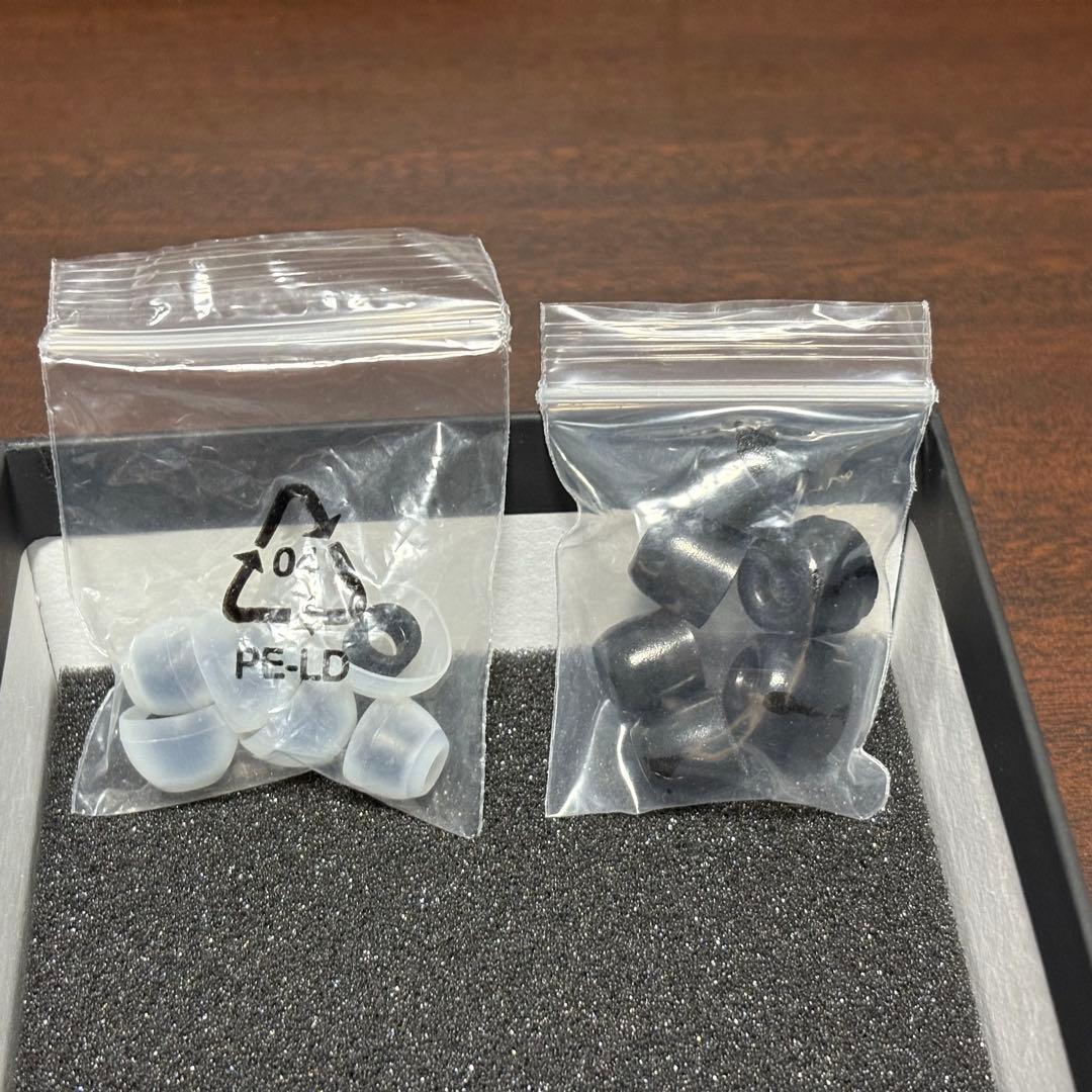 Hi-Unit 003-pnk イヤホン ピエール中野モデル 有線ピヤホン5