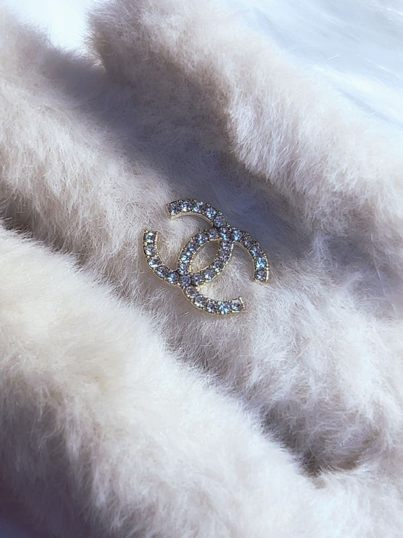 ✧︎*。CHANEL バレッタ ファー アイボリーベージュ ノベルティ ✧︎*。
