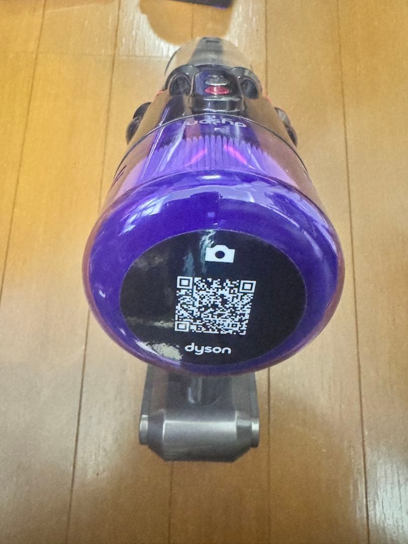 美品　ダイソン サイクロン式ハンディクリーナー パープル　数回使用のみ