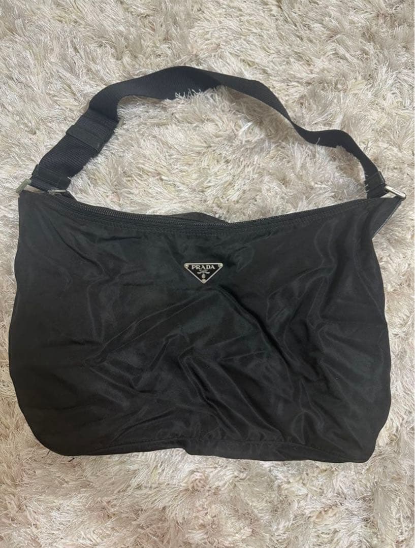PRADA ショルダーバッグ