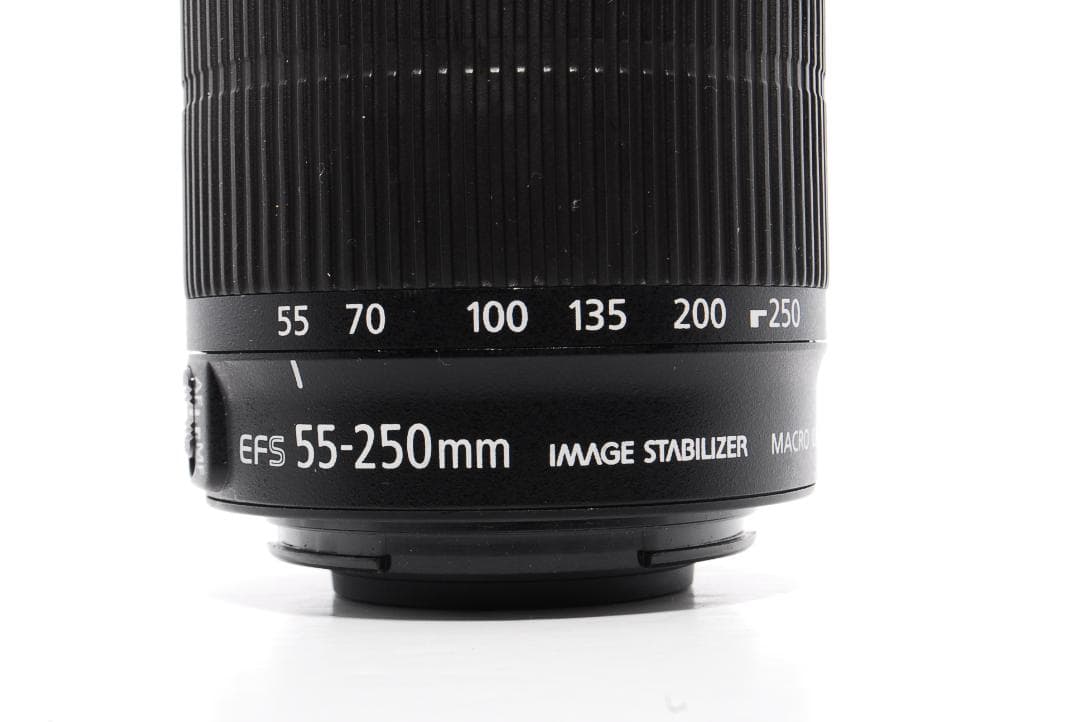 望遠レンズ Canon EF-S 55-250mm F4-5.6 IS STM
