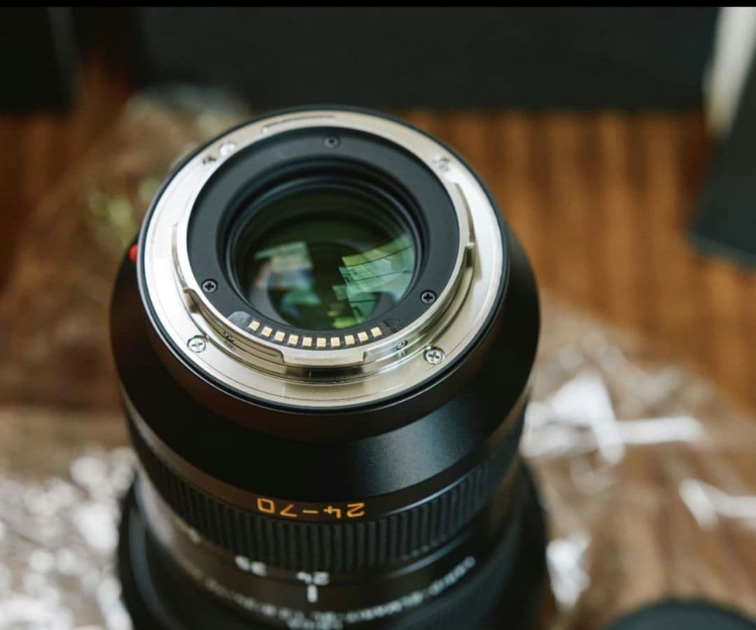 Leica ライカ レンズ バリオ・エルマリートSL f2.8/24-70mm