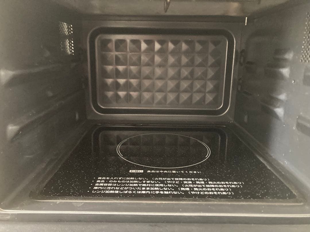 美品アイリスオーヤマ2022年製オーブンレンジMO-F1807-W